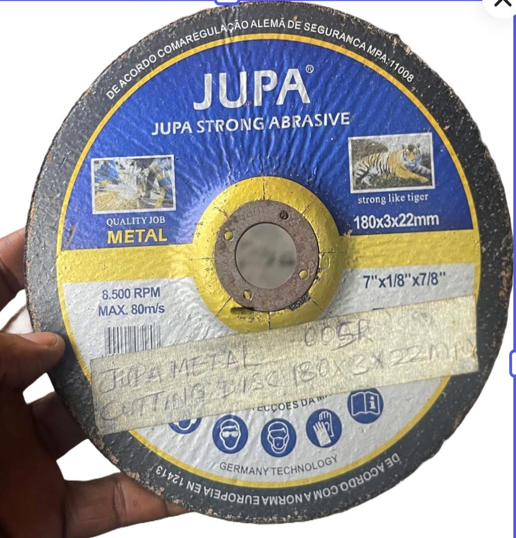 7 inch Jupa Cutting Disc 180x3x22mm (7”x1/8”x7/8)